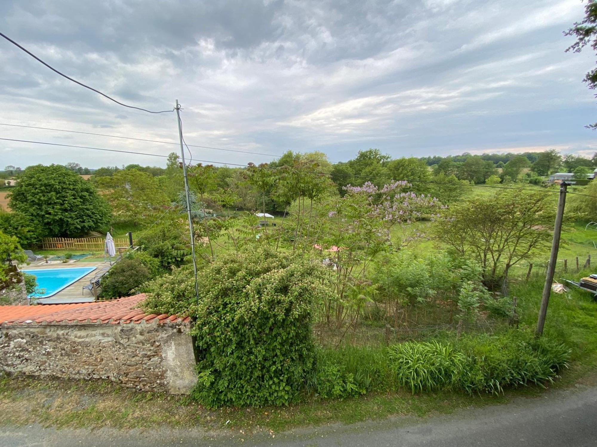 ホテル Le Petit Moulin プゾージュ エクステリア 写真
